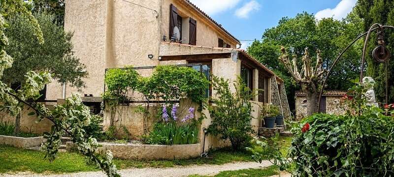 Maison à vendre 4 pièces TOURVES (83) - photo 4