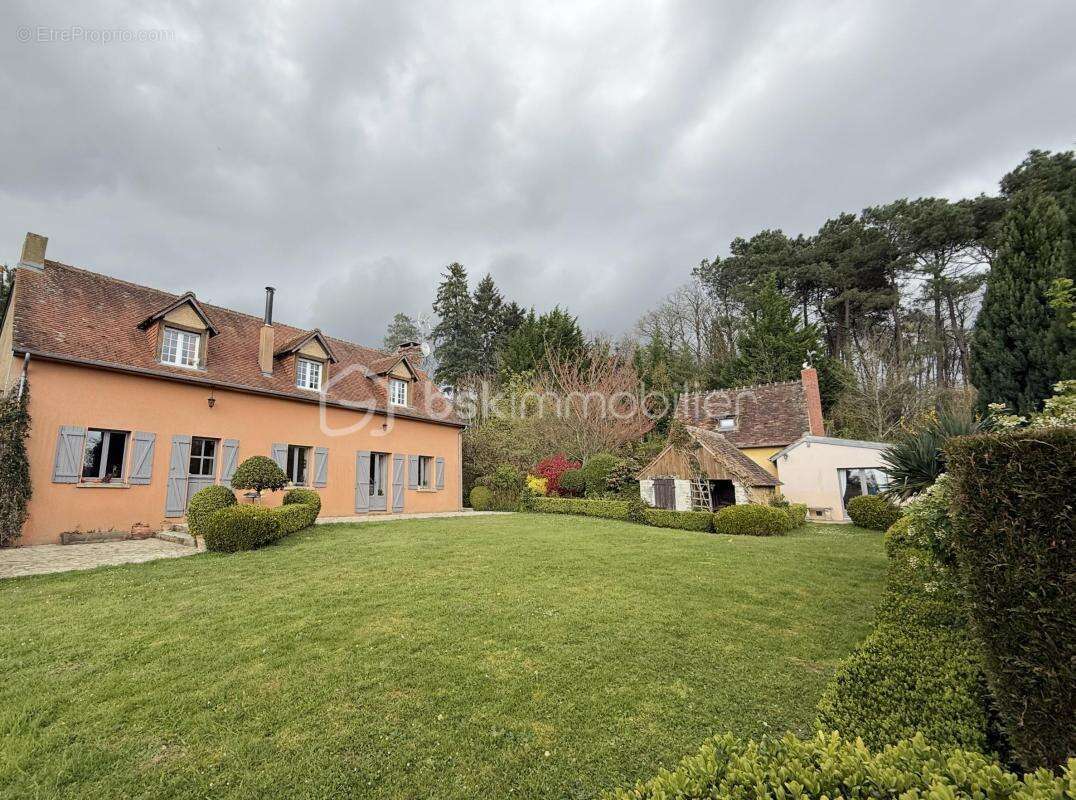 Propriété d’exception à Écommoy ( 20 min du Mans en voiture ) - photo 2