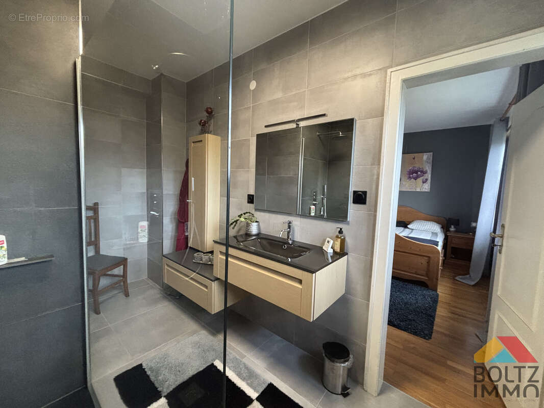 Belle maison familiale avec appartement indépendant sur grand terrain constructible - photo 10