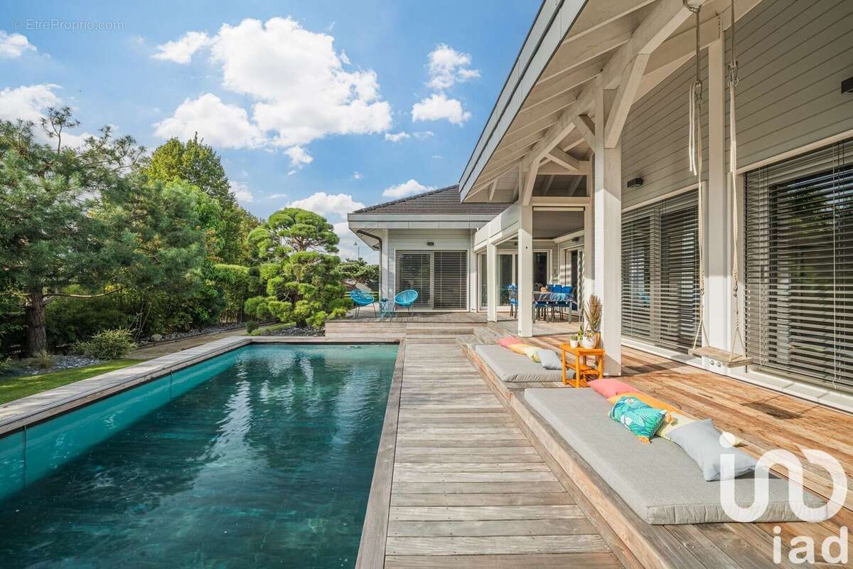 Photo 2 - Maison à VETRAZ-MONTHOUX