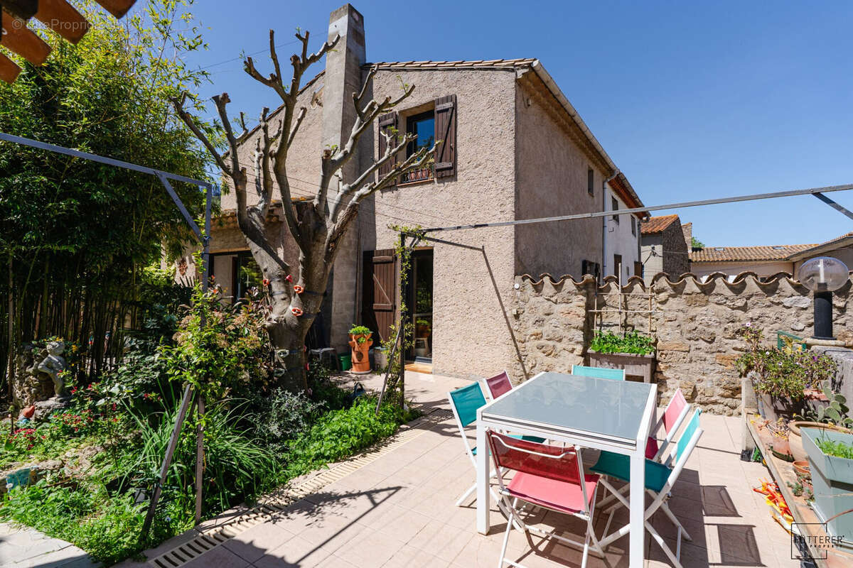 Maison à FONTJONCOUSE