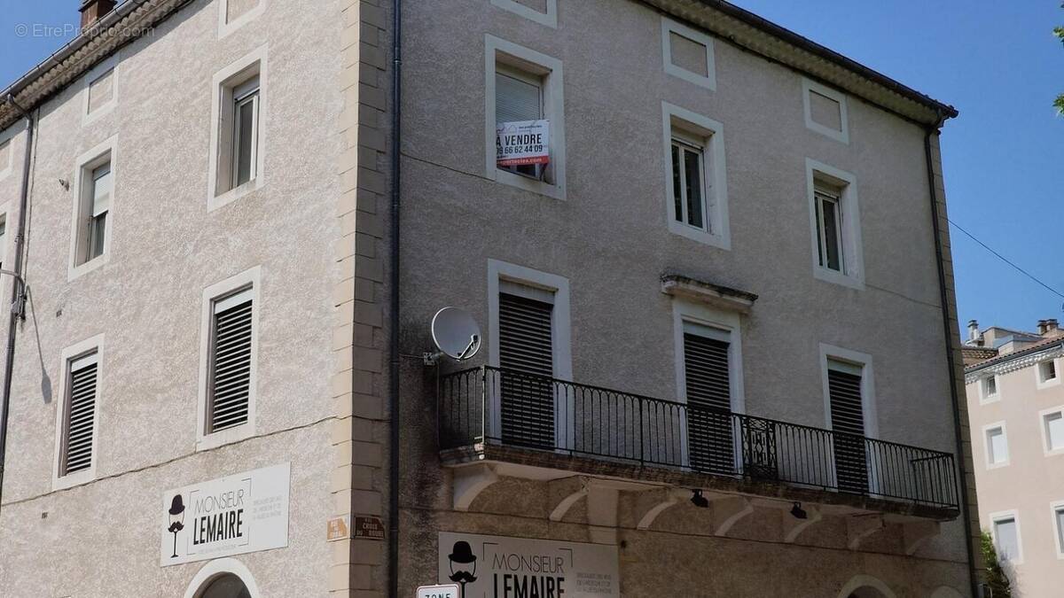 Appartement à PRIVAS