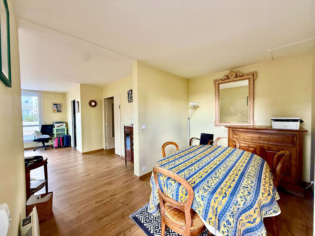 Appartement à YERRES
