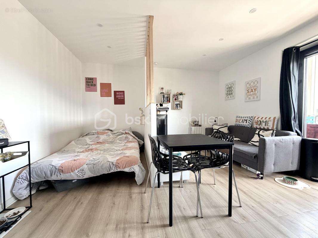 Appartement à SAINT-MARTIN-BELLEVUE