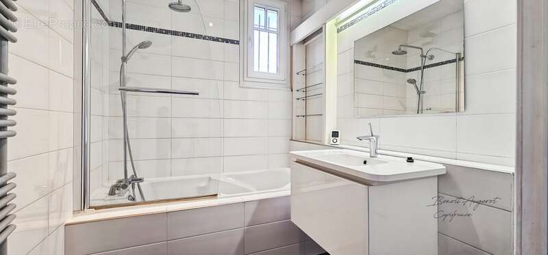 Appartement à MENTHON-SAINT-BERNARD