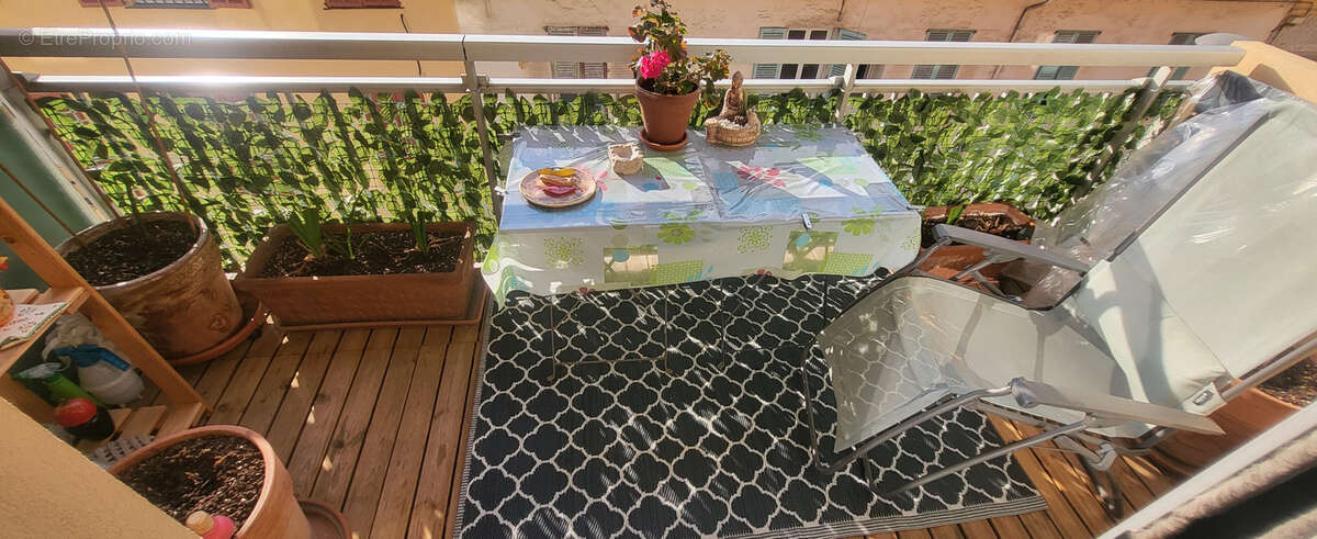 Appartement à MENTON