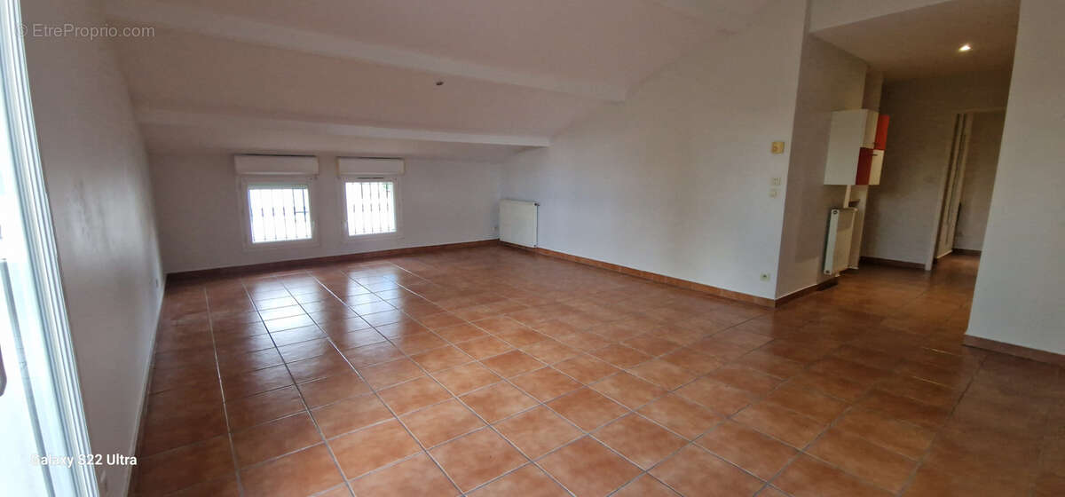 Appartement à JASSANS-RIOTTIER