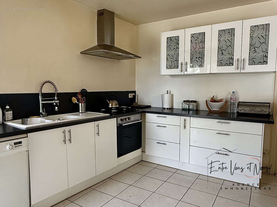 Maison 152 m² à Sauveterre-De-Guyenne  - photo 6