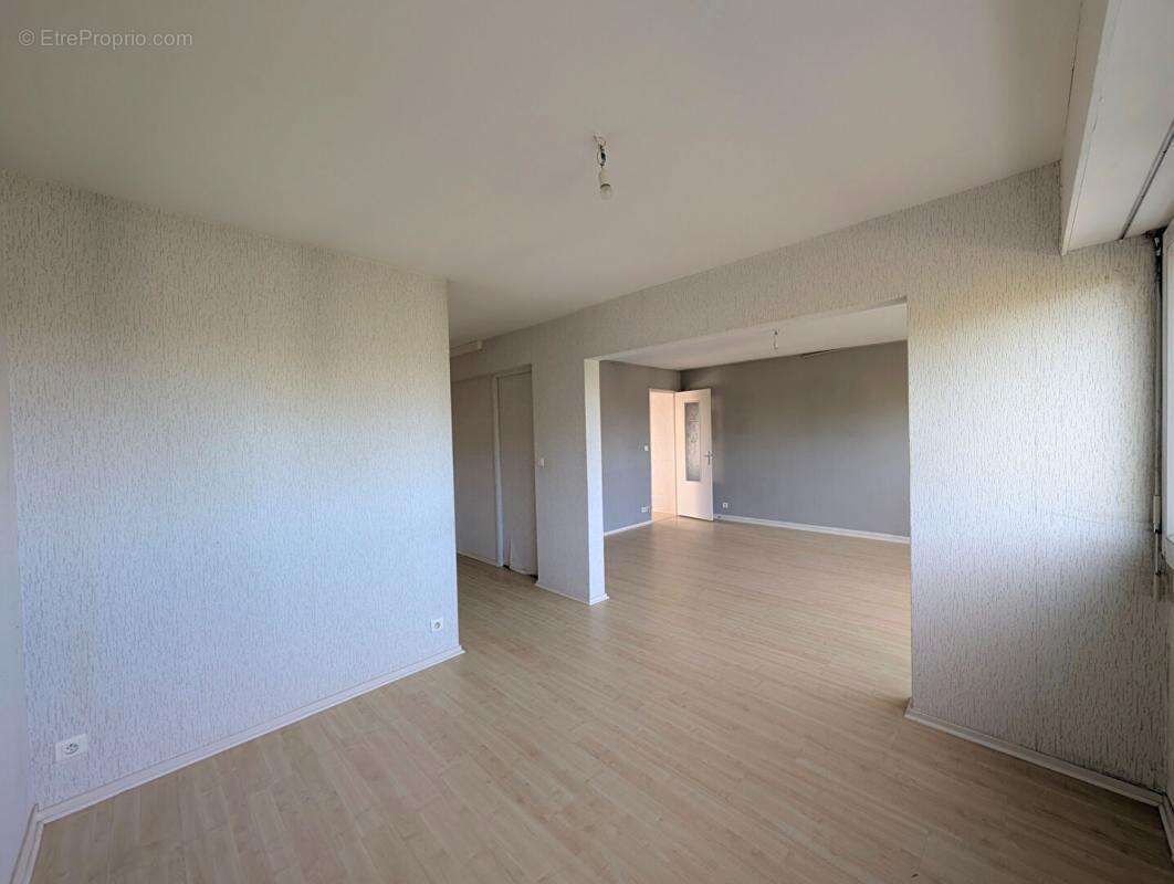 Appartement à COGNAC
