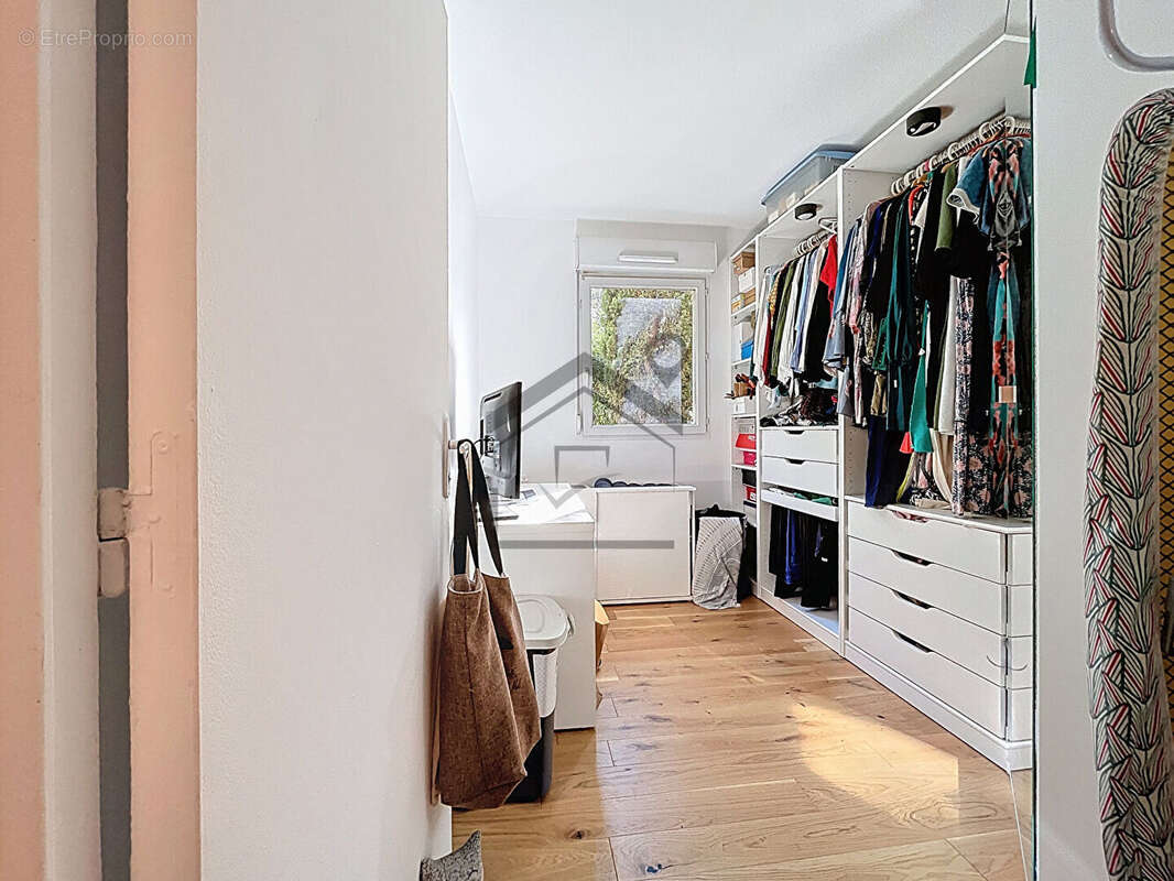 Appartement à VITROLLES