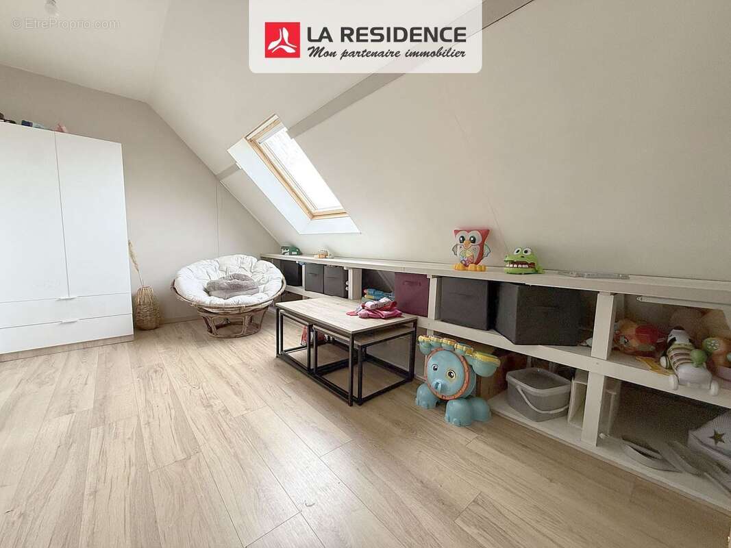 Maison à BONNIERES-SUR-SEINE