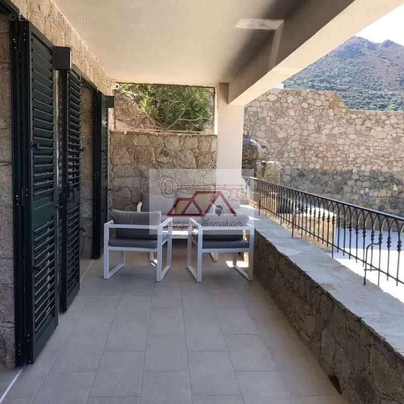 Appartement à SANTA-REPARATA-DI-BALAGNA