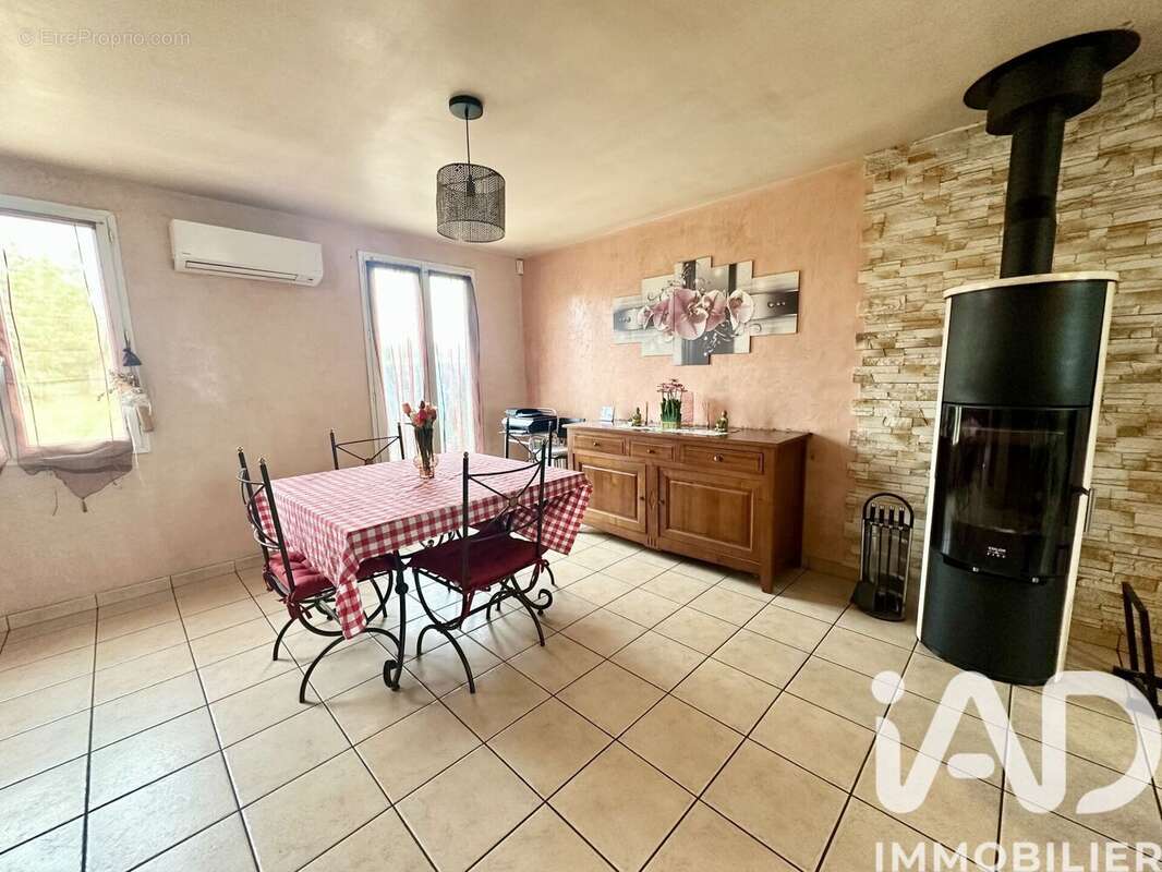 Maison 120 m² à Longpont-Sur-Orge  - photo 4