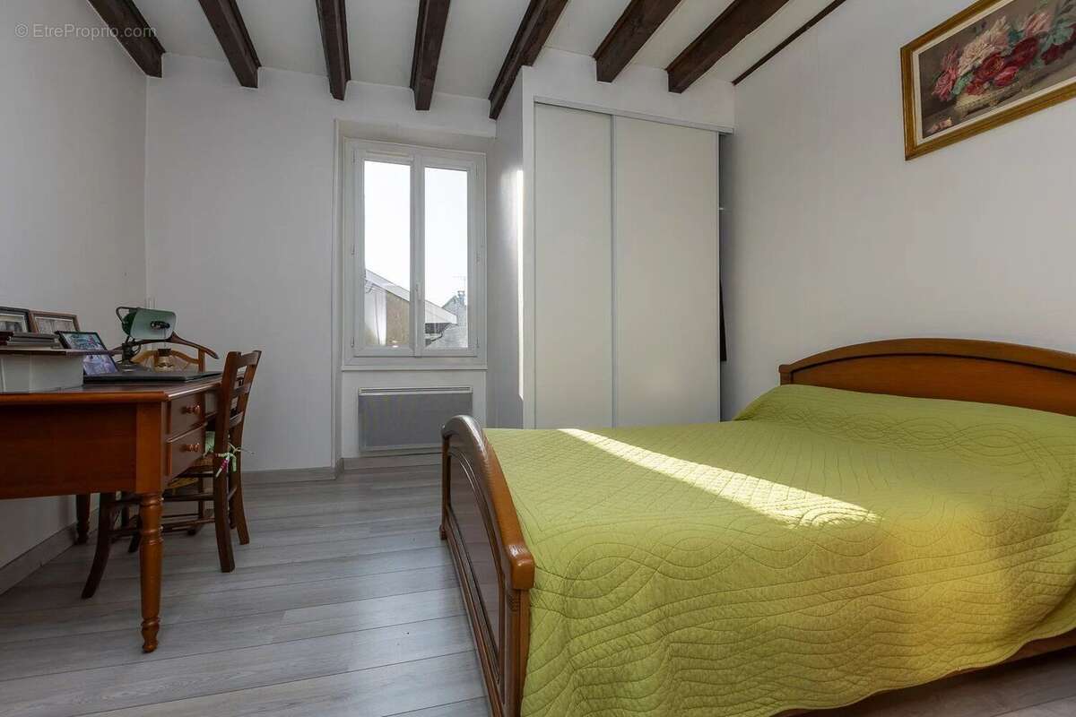 Maison à BOUVESSE-QUIRIEU