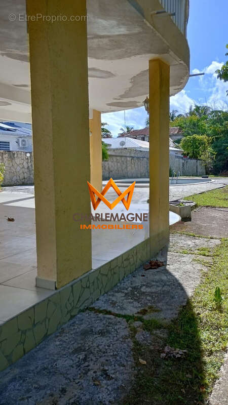 Maison à SAINTE-ANNE