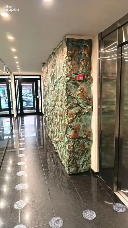 3 Pièces 53m² avec balcon et parking sous-sol. - photo 12