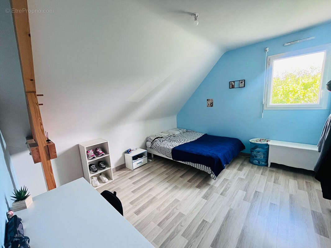 Maison à MINIAC-MORVAN