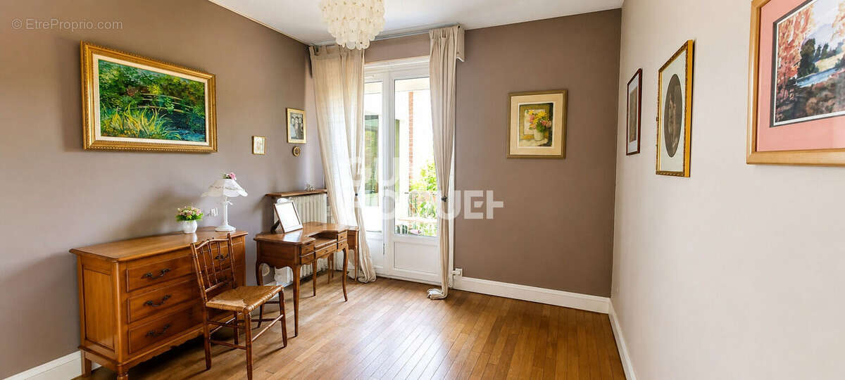 AUBERGENVILLE -  Résidence privée - Maison 3 chambres - photo 6