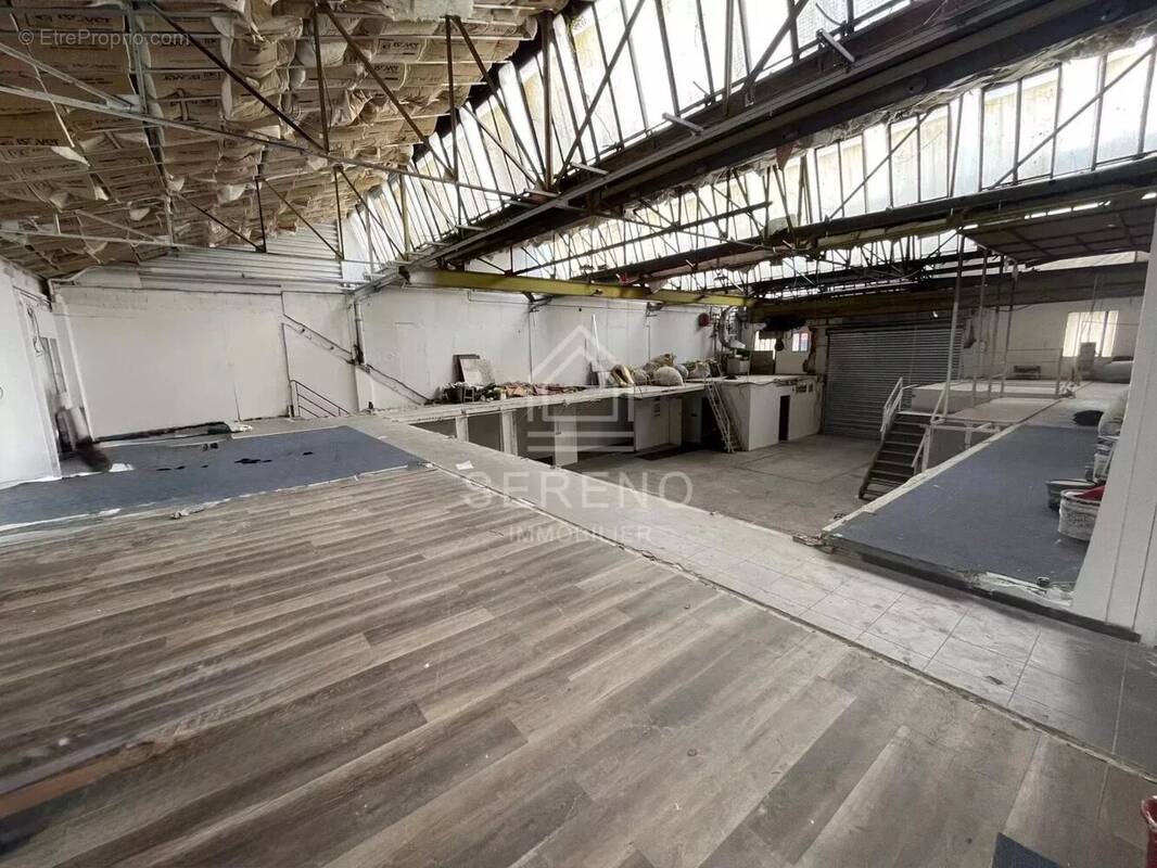 Commerce à MONTREUIL