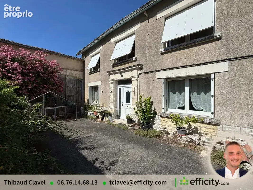 Appartement 211 m² à Champniers  - photo 13