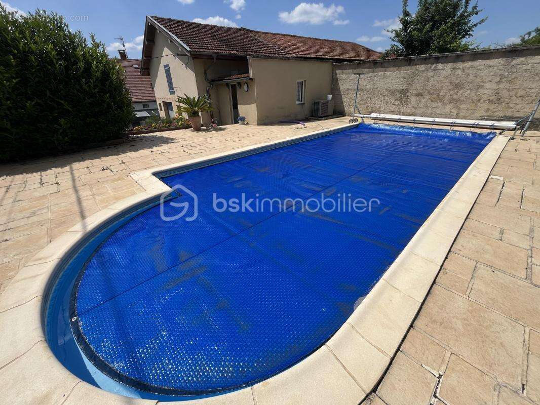 Maison de Maître - 7 pièces - 184m² - photo 4