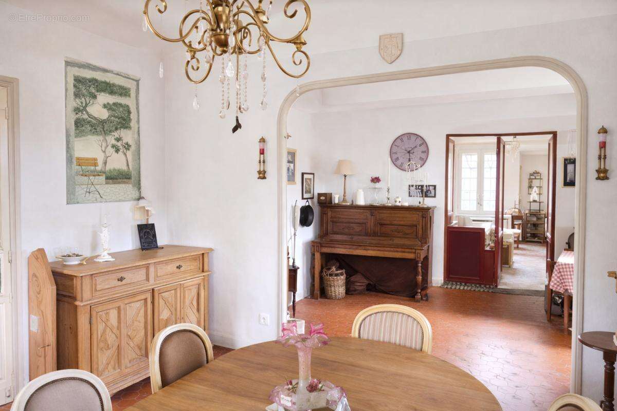 Maison à LA MOTTE