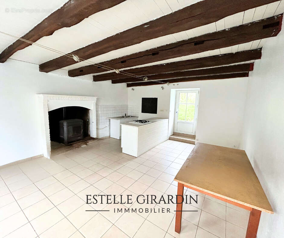 Maison à LA CHAPELLE-SUR-ERDRE