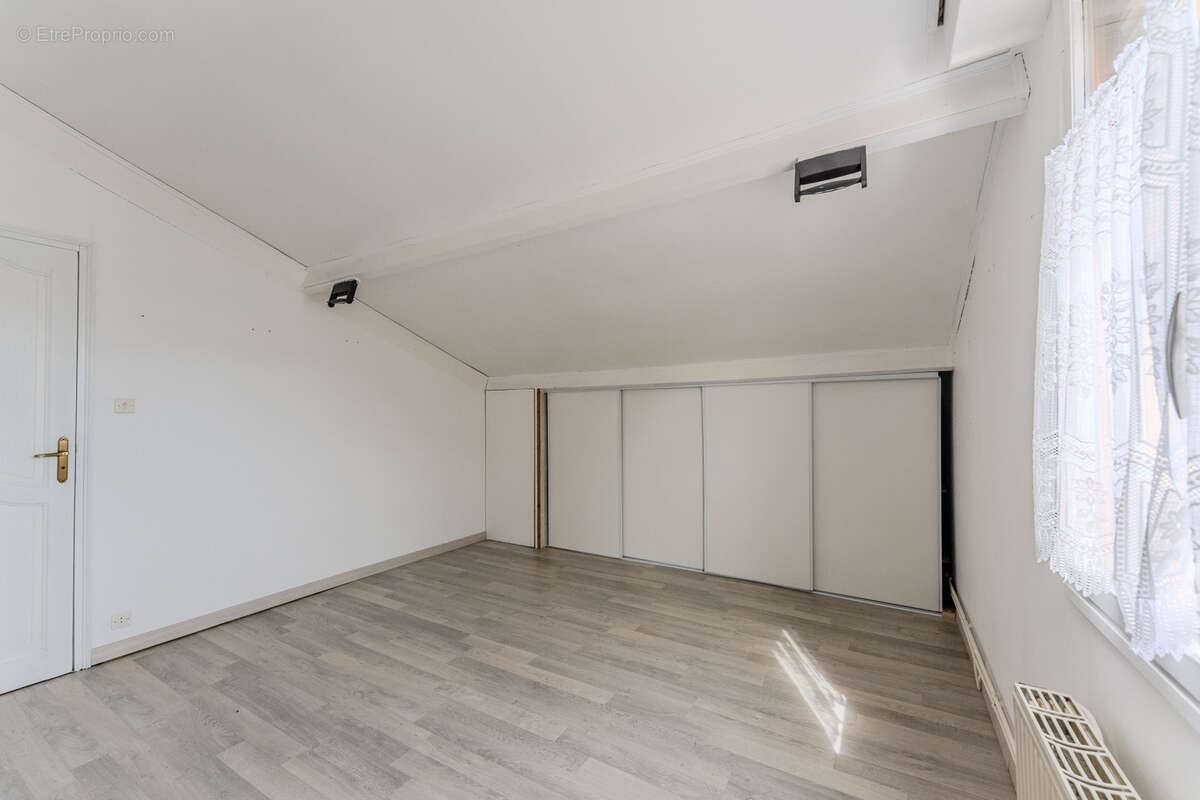 Appartement à BAUVIN