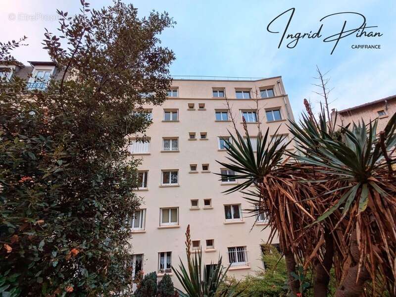 Appartement à COLOMBES