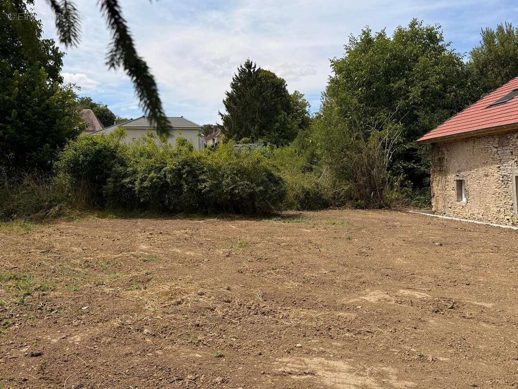 Maison 200 m² à Montarlot-Les-Rioz  - photo 3
