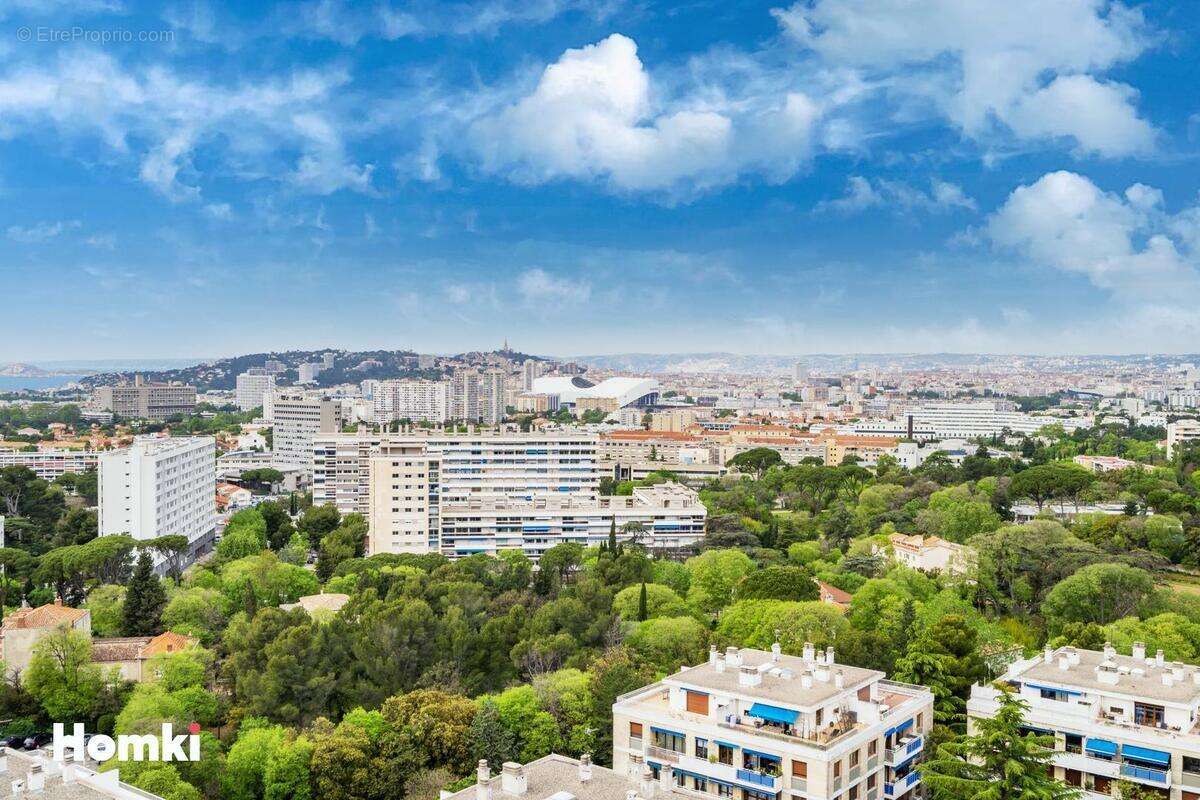 Appartement à MARSEILLE-9E