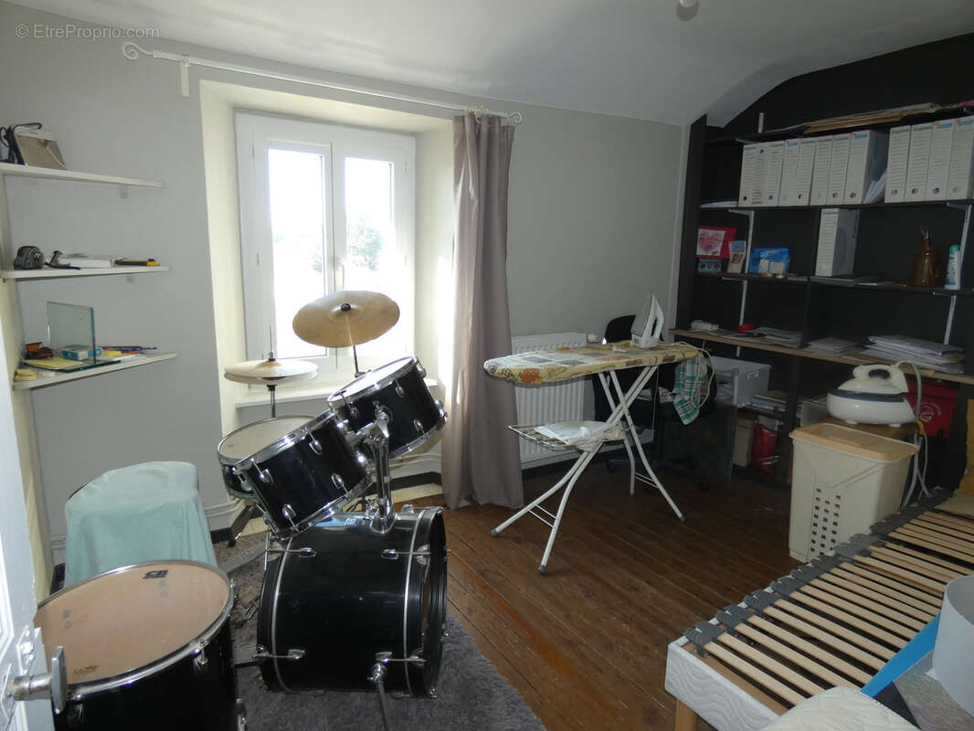 Maison à VILLANIERE