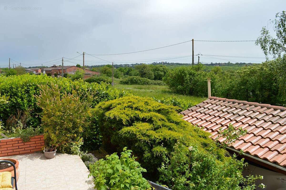 Maison à LAPEYROUSE-FOSSAT