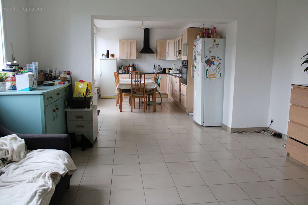 Maison à FONTAINE-COUVERTE