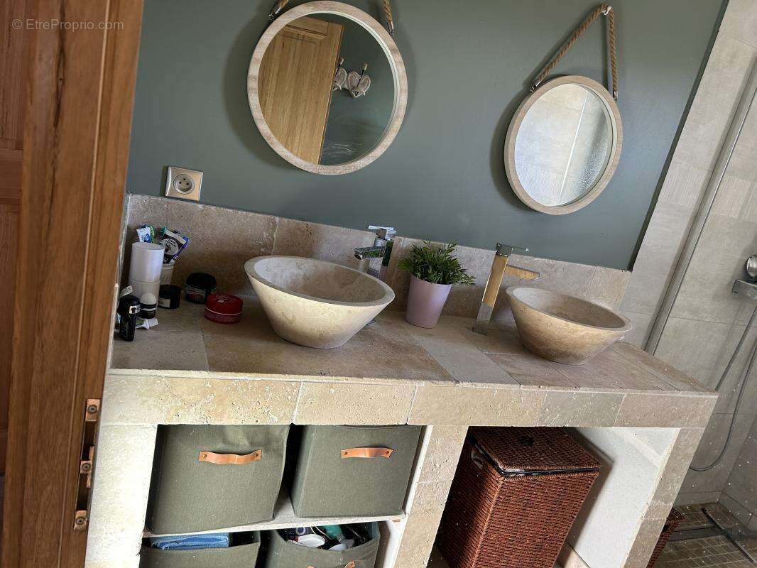 Maison à CAUMONT-SUR-DURANCE