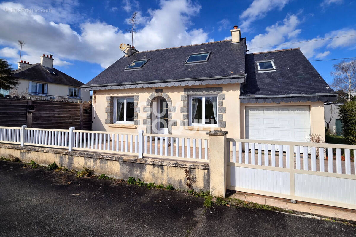 Maison à ETABLES-SUR-MER