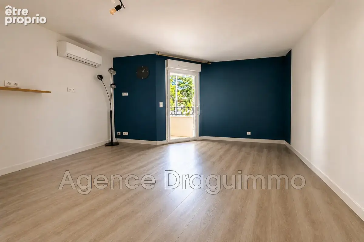 Appartement 4 pièces 77 m² à vendre à Draguignan (83300) - photo 2
