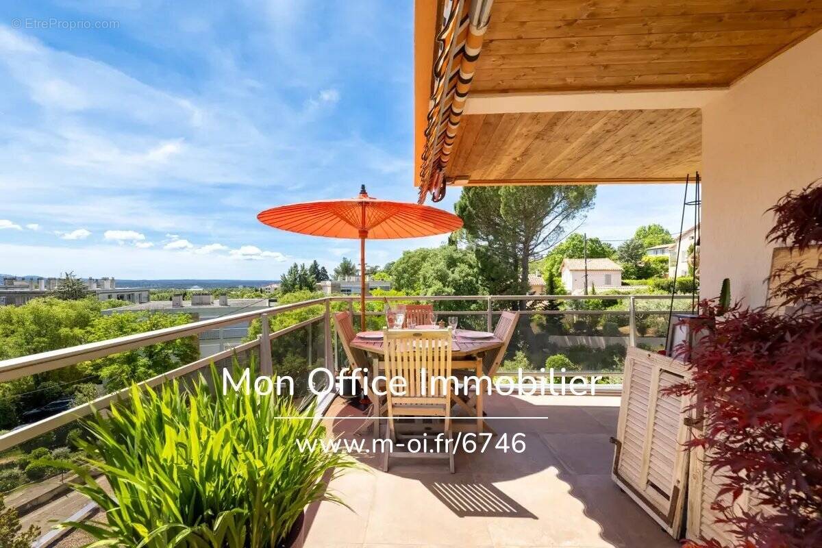 Appartement à AIX-EN-PROVENCE