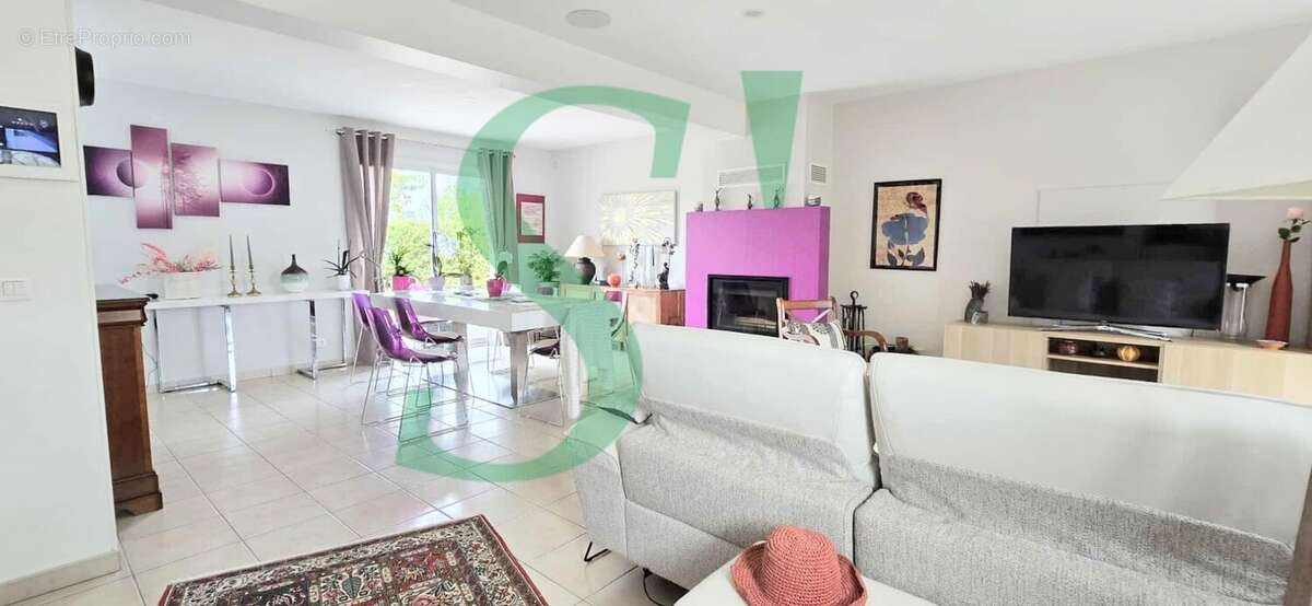 Maison 150 m² à Marines  - photo 4