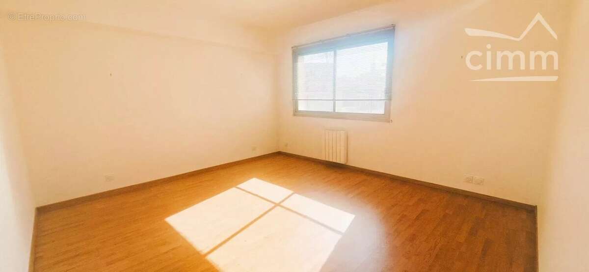 Appartement à LA TOUR-DU-PIN