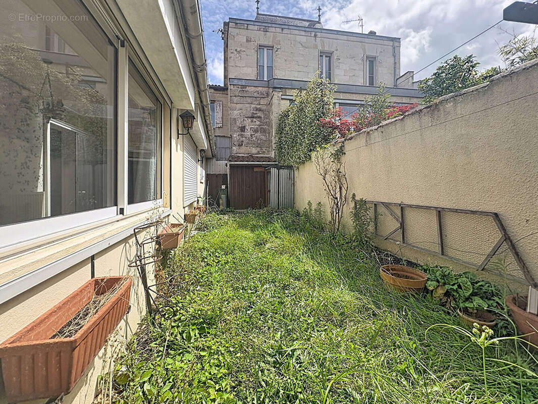 Maison à PESSAC