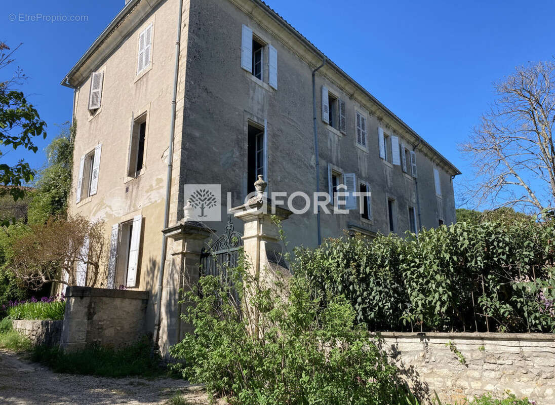 Maison à VILLENEUVE-LES-AVIGNON