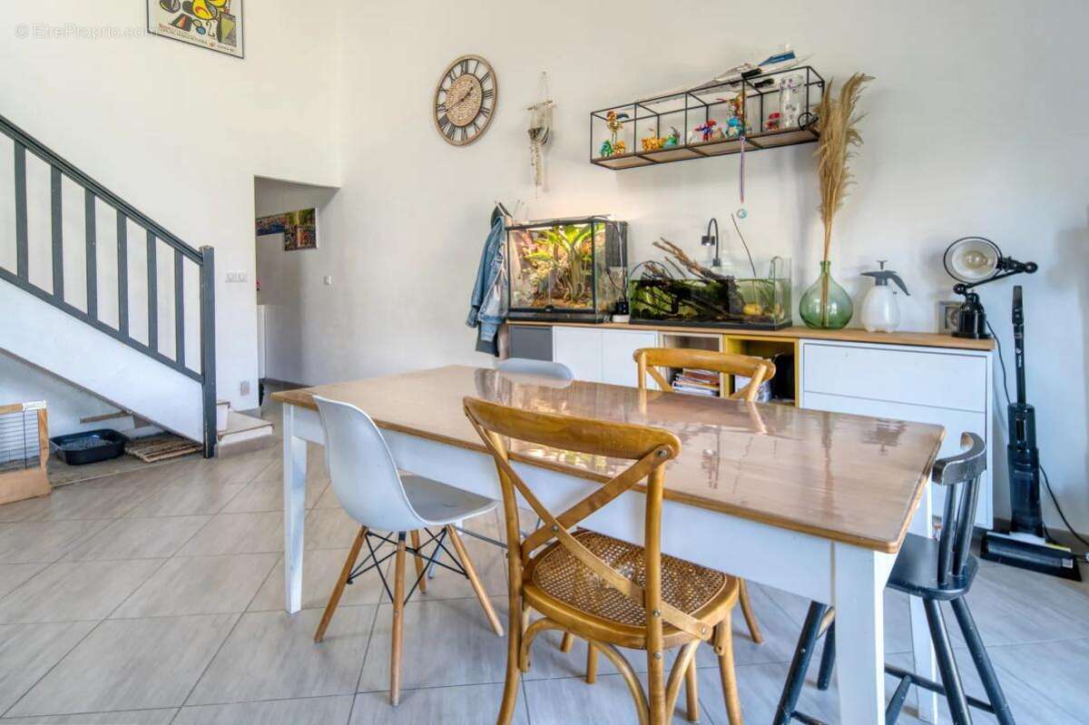 Maison à FENOUILLET