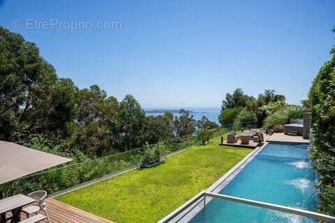 Maison 340 m² à Cannes  - photo 3