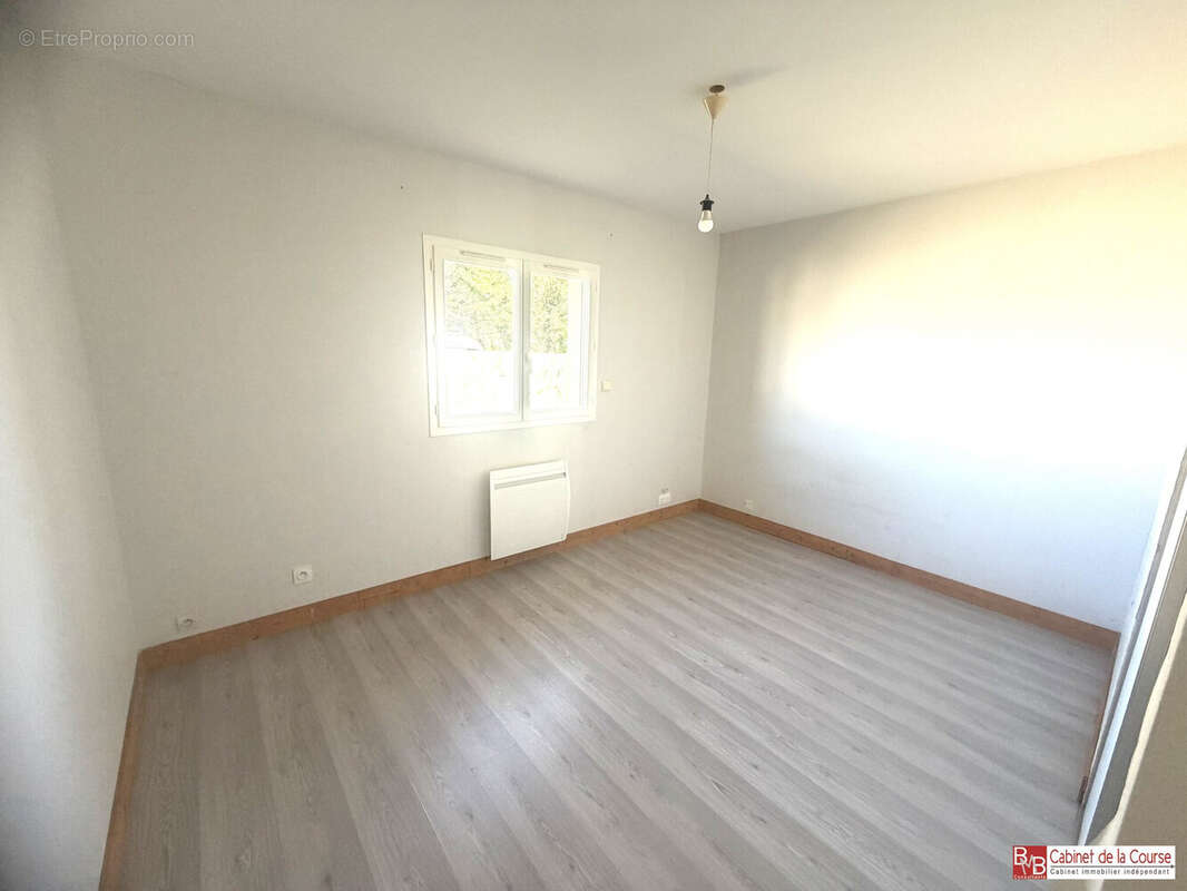 Maison à SAINT-ANDRE-DE-CUBZAC