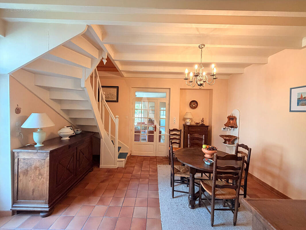 Maison à ALBAS