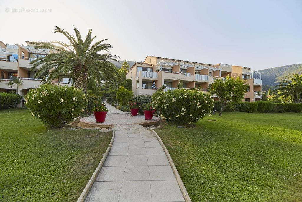 Appartement à LE LAVANDOU