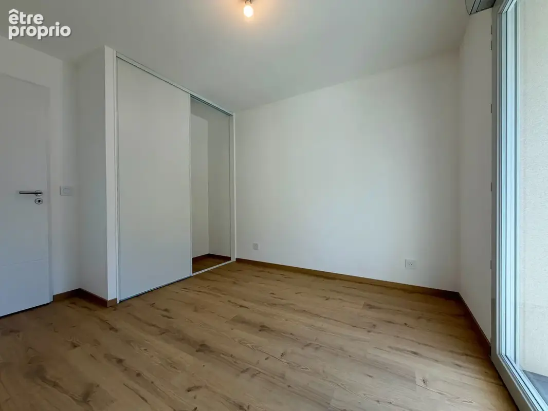 CLUSES CENTRE – T3 prêt à vivre - sans délais - photo 6