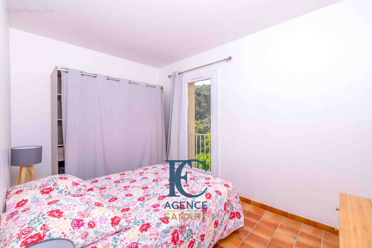 Appartement à SANARY-SUR-MER