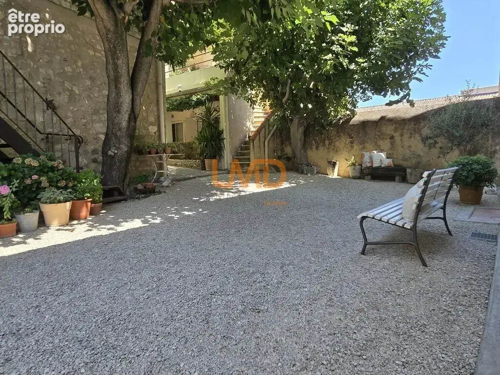 Ancien moulin du 17ème siècle avec piscine et dépendances - photo 29